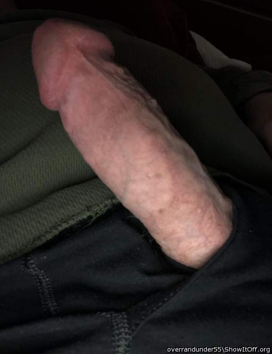 I sure would like to suck your dick 