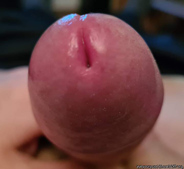 Beautiful penis head !! 