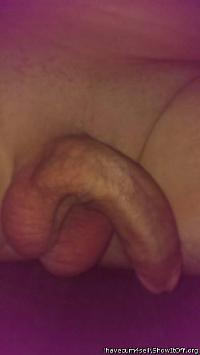 Photo of a pecker from ihavecum4sell