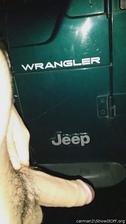 some late night public masturbation for you next to the jeep!