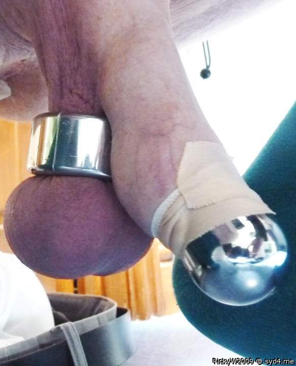 Stretching nicely with foreskin egg