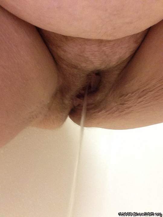 perfect view

awesome pissing pussy

  