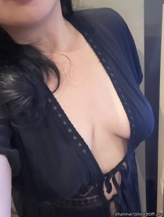 Does this top complement my saggy tits?