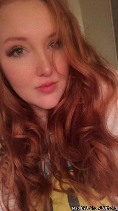 Gorgeous as always and that hair really needs to be pulled. 