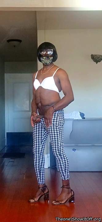 Cum hold uncle oops i mean auntie CD Hersheys 10 inch BBC Right Now