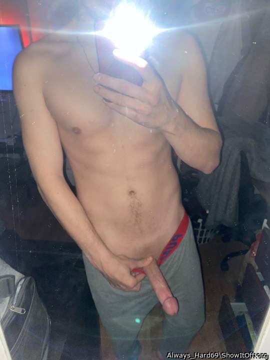 If nobody else will tell you what an amazing hot body & cock