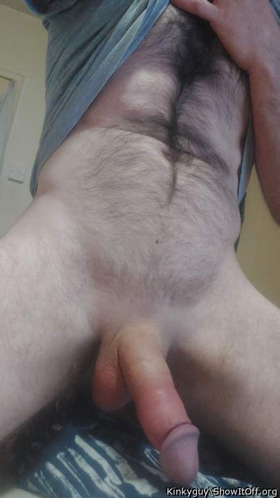 Very nice shaved cock !   