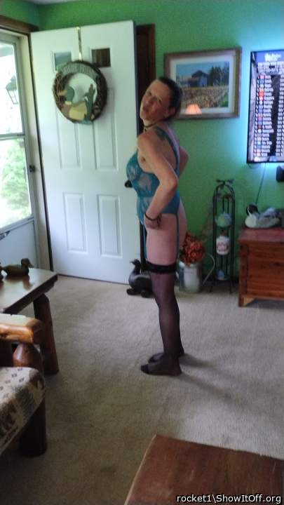 Knock knock on the door - sorry to disturb, but Im quite wo