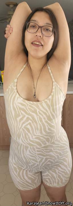 Perfect body in the sexy outfit as always! Perfect look and 