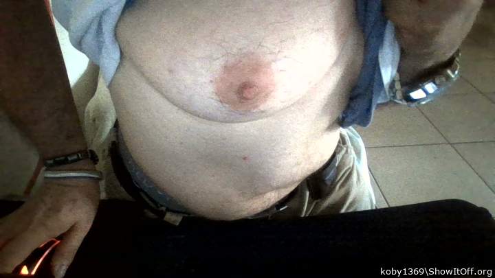 Love to suck that nipple