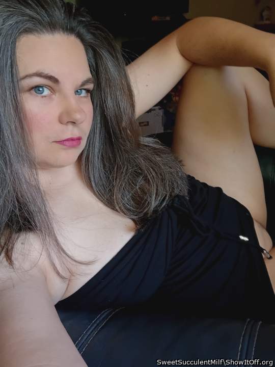 Adult image from SweetSucculentMilf