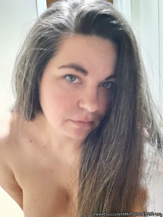 Adult image from SweetSucculentMilf