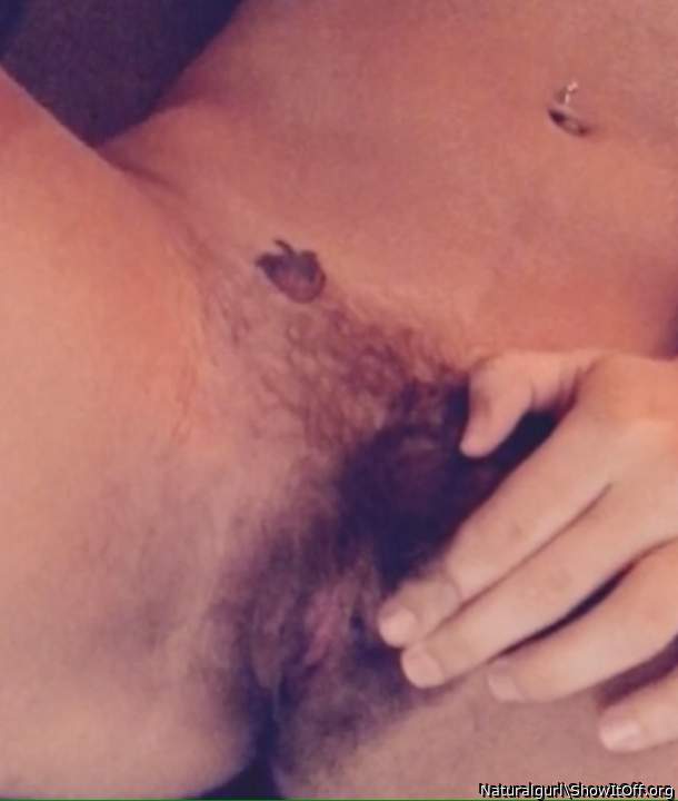 Wow, you have a lot of hair on your vulva, so sexy and arous
