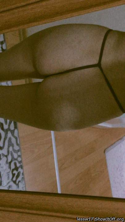 Photo of ass from lessw17