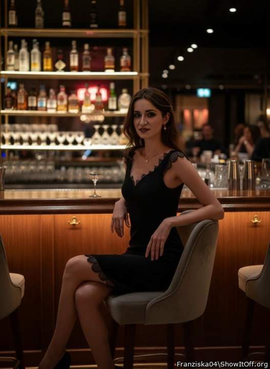 I'm waiting for my date.