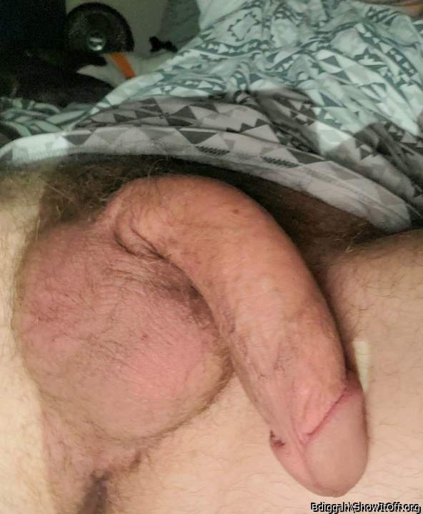 Want that cock to grow n my mouth as I suck you dry  