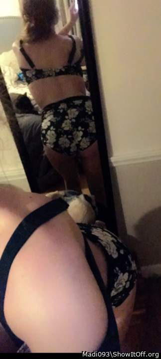 Adult image from Madi093