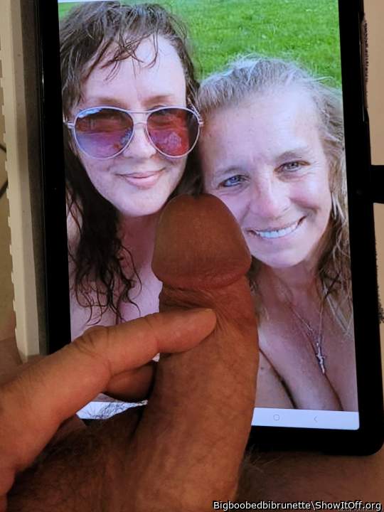 Adult image from Bigboobedbibrunette