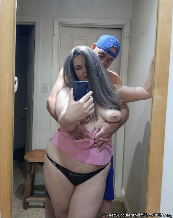 Adult image from SweetSucculentMilf