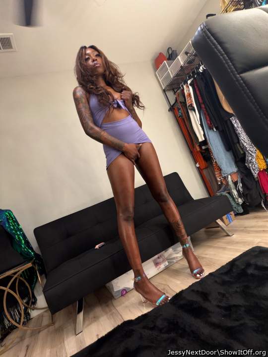 Adult image from JessyNextDoor