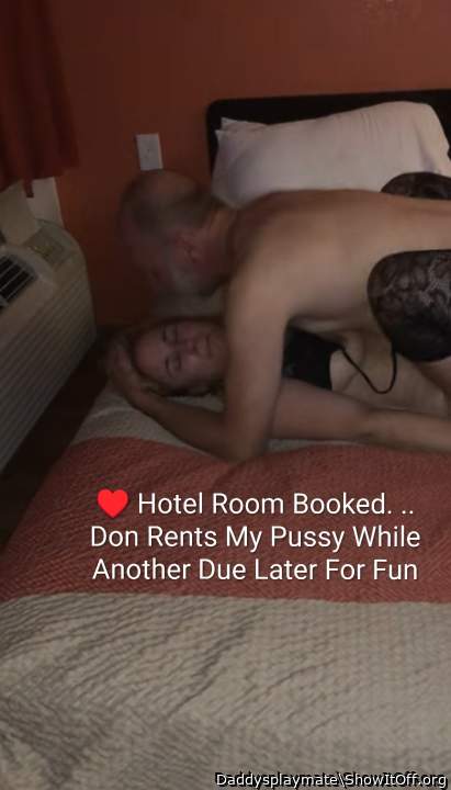 Adult image from Daddysplaymate