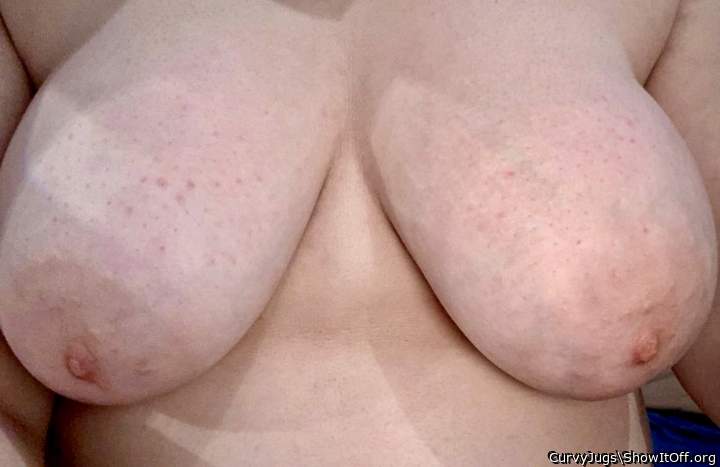 Curvy jugs!