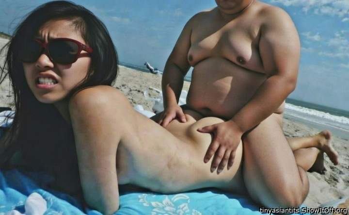 Photo of behind from tinyasiantits