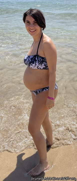 Should have swallowed it  but mommy you're absolute hot