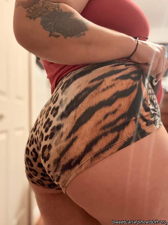 Adult image from SweetCarla