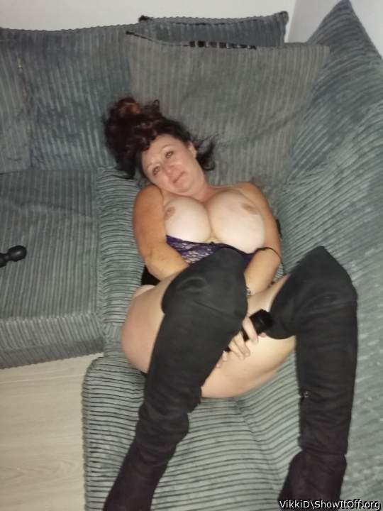 Photo of breasts from VikkiD