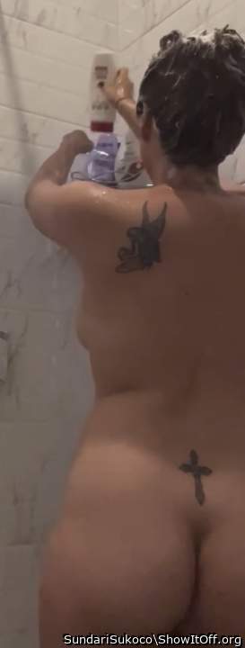 Gorgeous, Sundari.  I love to watch a beautiful nude woman s