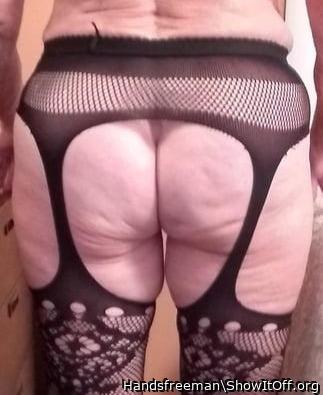 Adult image from Handsfreeman