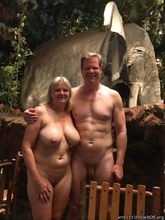 You two both look great naked together!