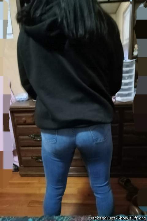 Great looking ass. 