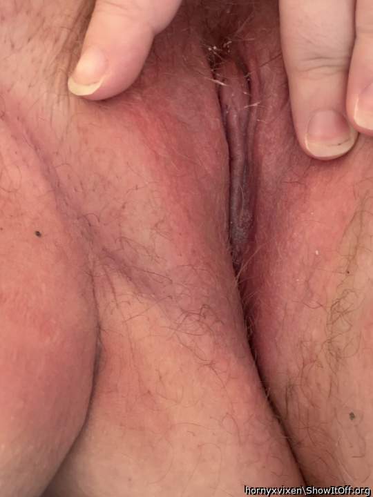 my clit needs to be sucked on