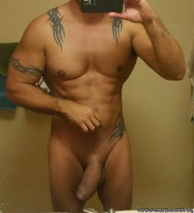 damn sexy body and huge dick