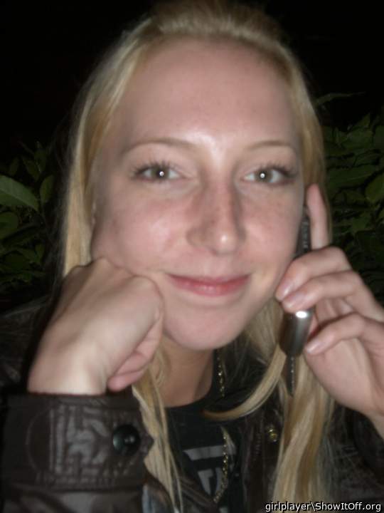 Adult image from girlplayer