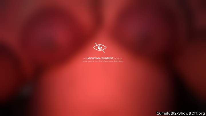 Photo of tits from Cumslut92