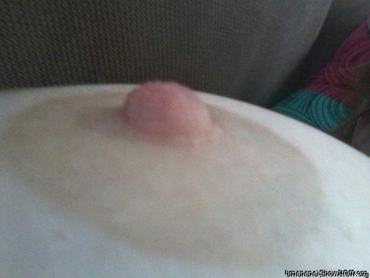 Photo of titties from bmanana
