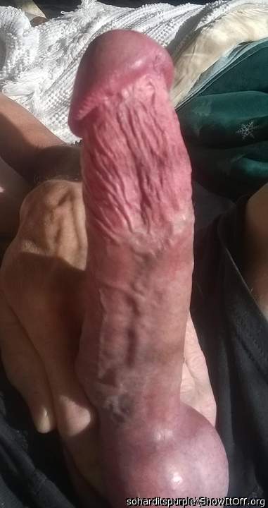 Love the texture of the skin on your cock