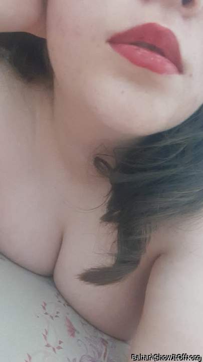 You got some sexy full lips mama