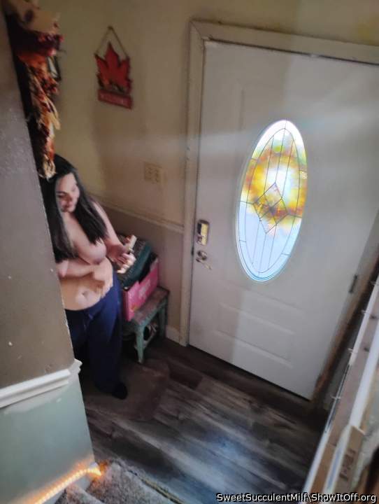 Adult image from SweetSucculentMilf