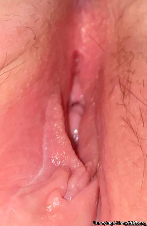 Enjoy my clit