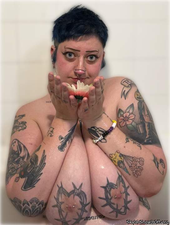 Adult image from Skyls