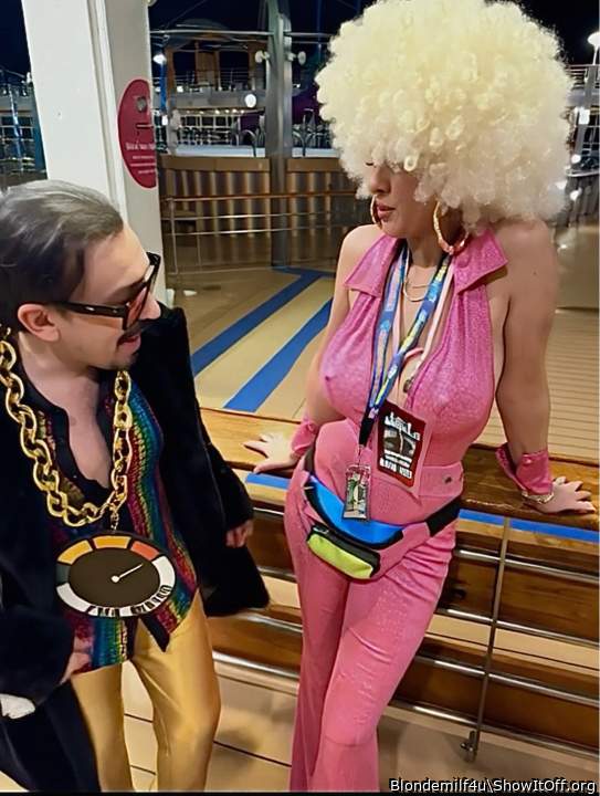 80�s cruise Discovery night