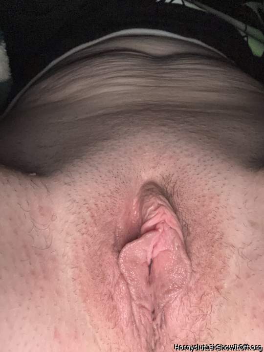 Photo of vulva from Hornyslut13