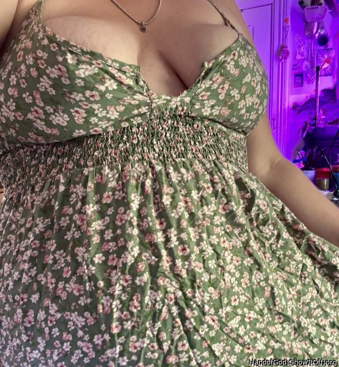 Tho dress barely fits my udders