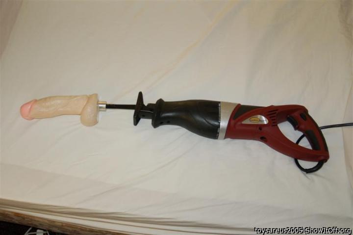 Who wants to get fucked by the Fucksaw!!!!