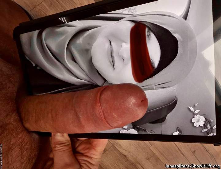 Tribute from willyorange 😋Cock in my face😊😜🥰