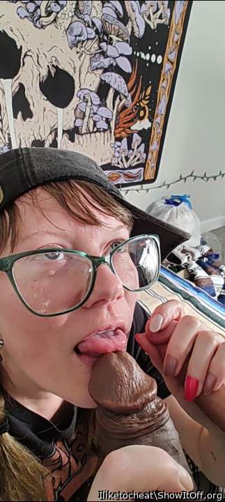 Adult image from Iliketocheat